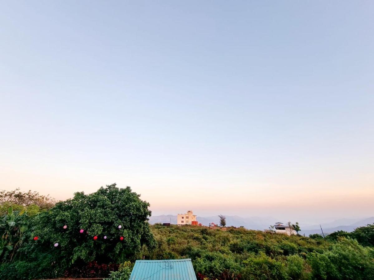 Rudrashree Villa - Besides Valley View Mahābaleshwar Buitenkant foto